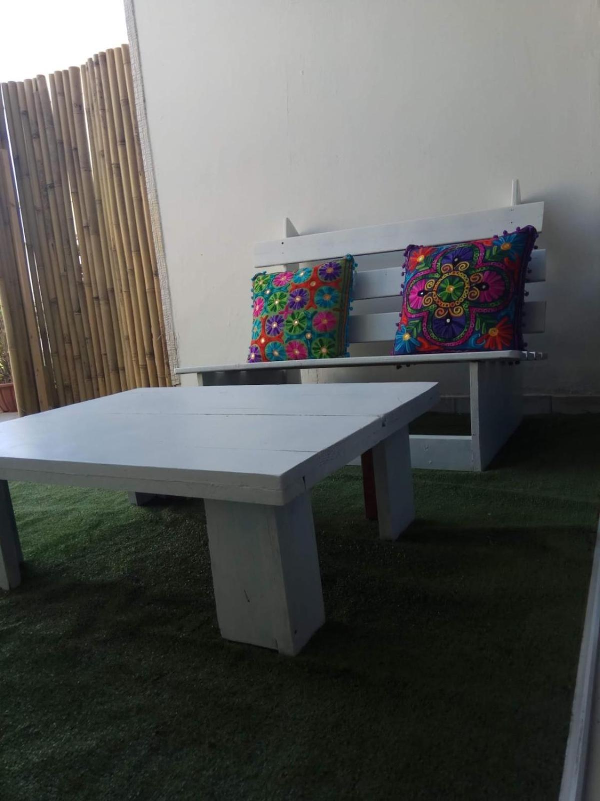Stylish Apartment With A Patio Close To The Beach Eilat Exterior photo