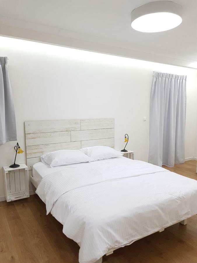 Stylish Apartment With A Patio Close To The Beach Eilat Exterior photo